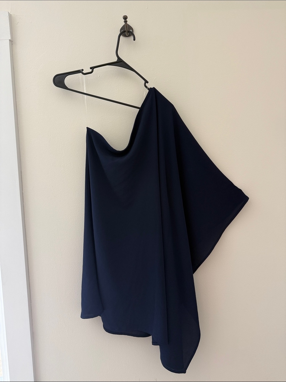 VICI Navy Blue One Shoulder Dress